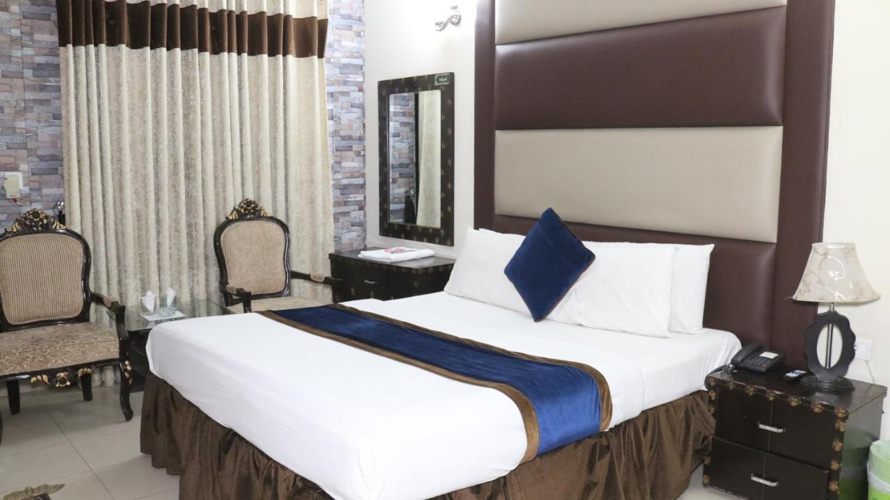 Hotel Tourist Inn Λαχόρη Εξωτερικό φωτογραφία