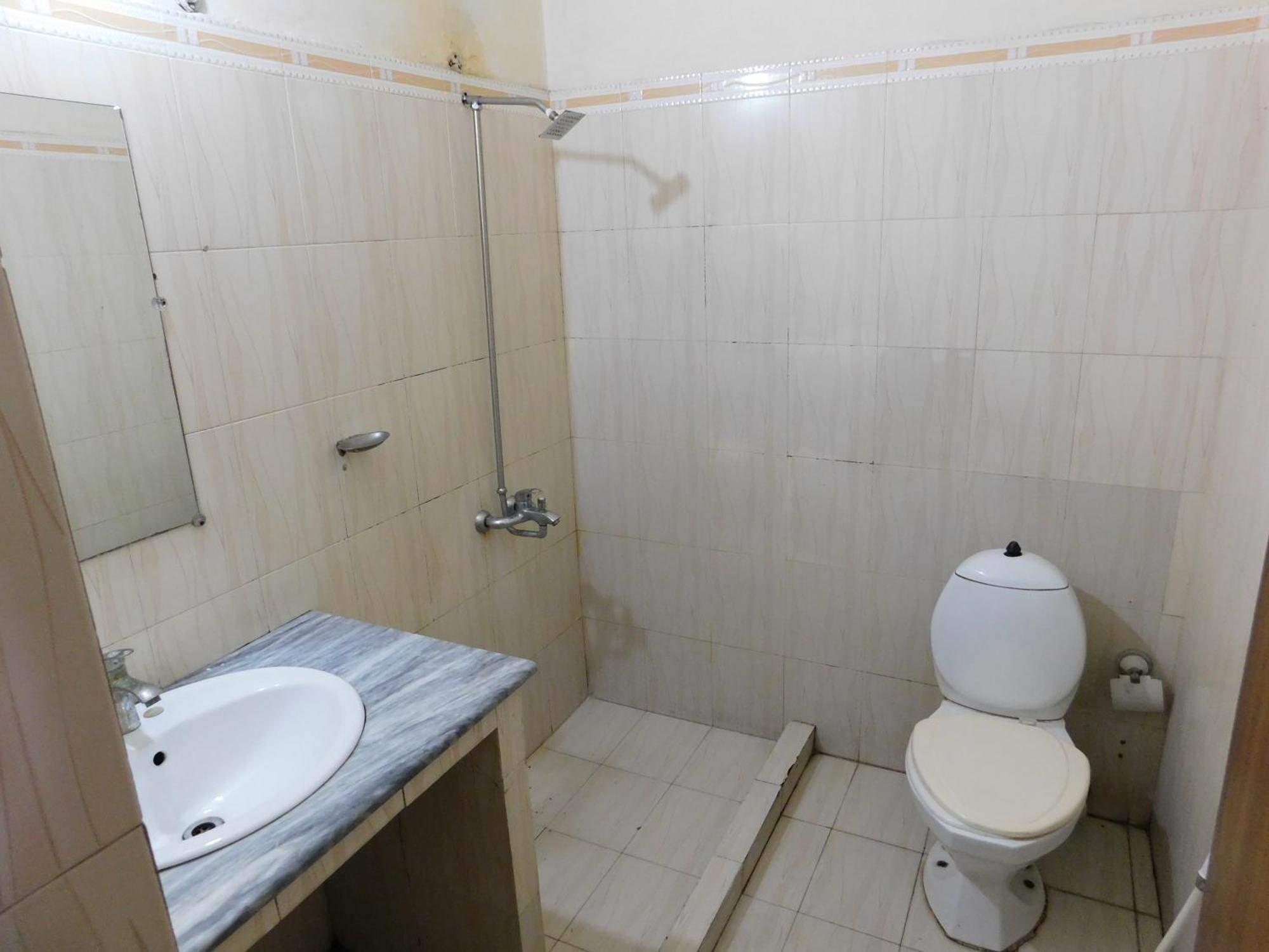 Hotel Tourist Inn Λαχόρη Εξωτερικό φωτογραφία