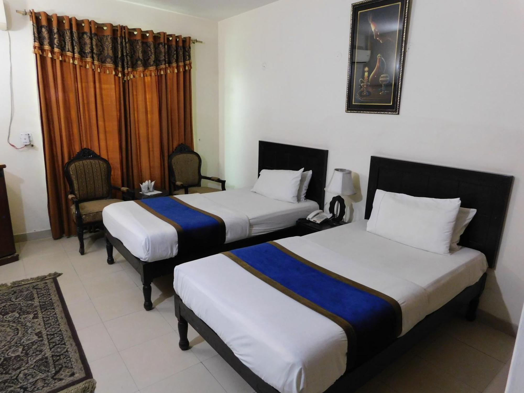 Hotel Tourist Inn Λαχόρη Εξωτερικό φωτογραφία