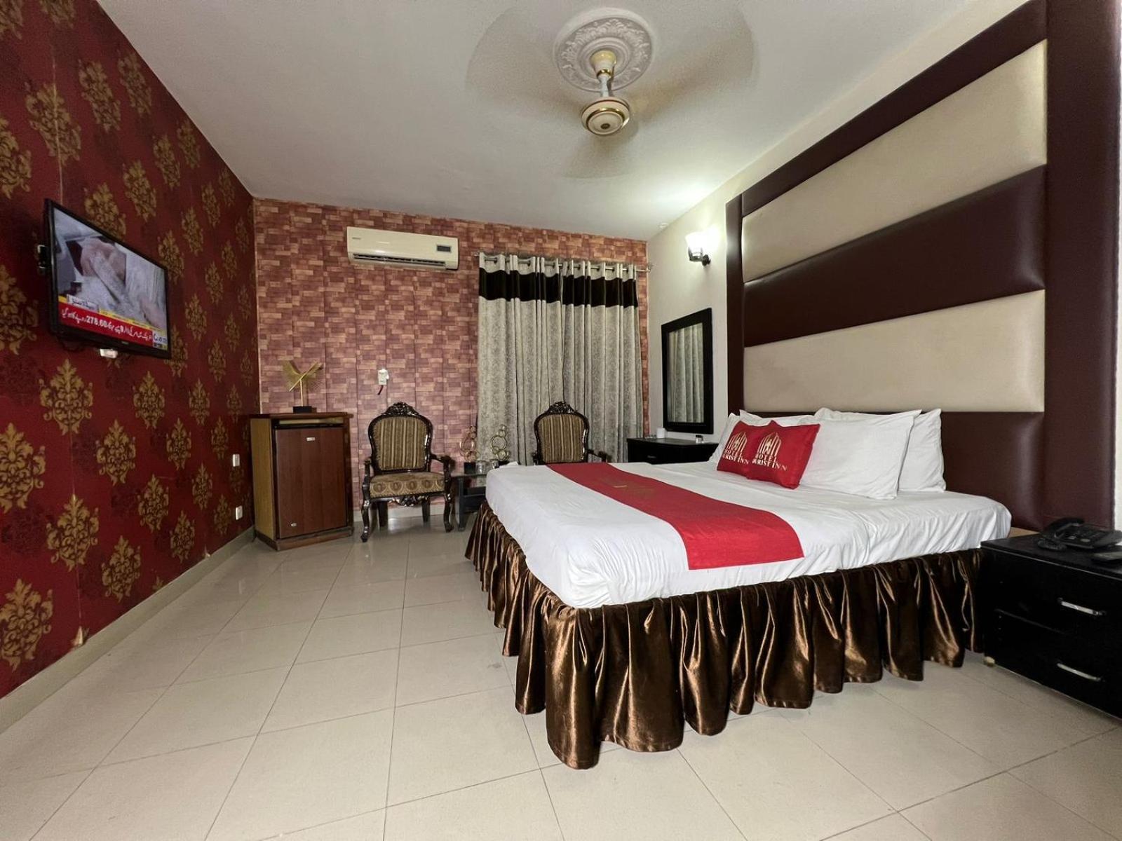Hotel Tourist Inn Λαχόρη Εξωτερικό φωτογραφία