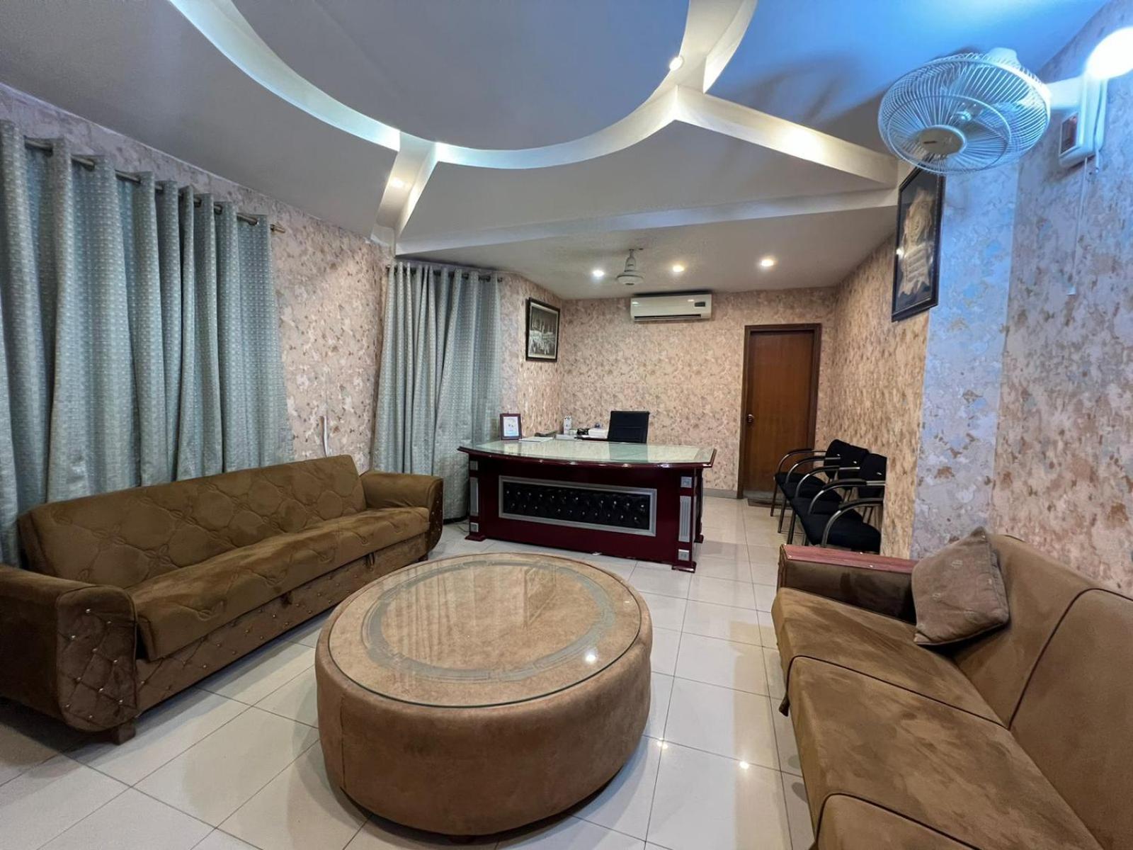Hotel Tourist Inn Λαχόρη Εξωτερικό φωτογραφία