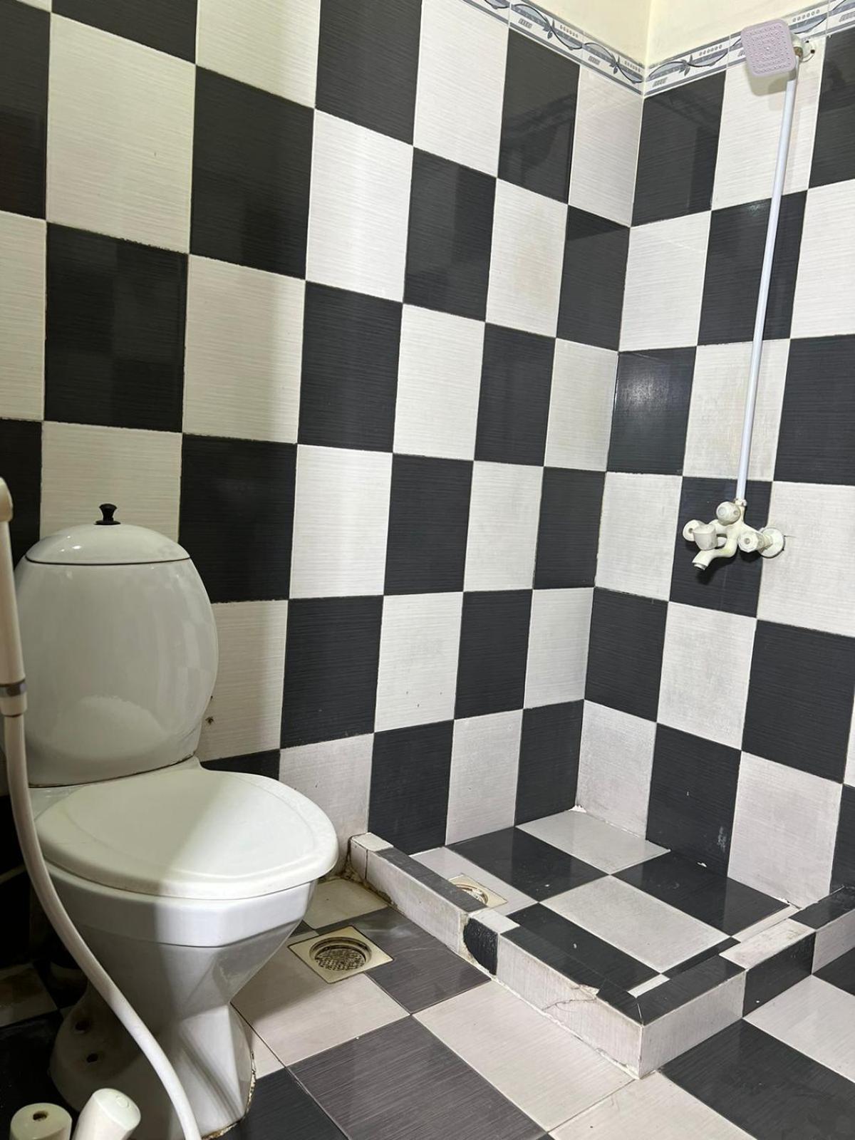 Hotel Tourist Inn Λαχόρη Εξωτερικό φωτογραφία